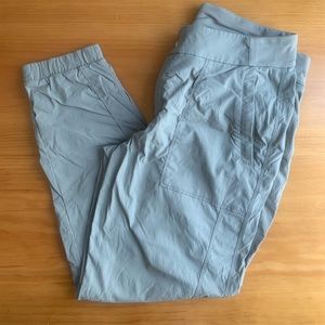 Athleta hiking jogger pant